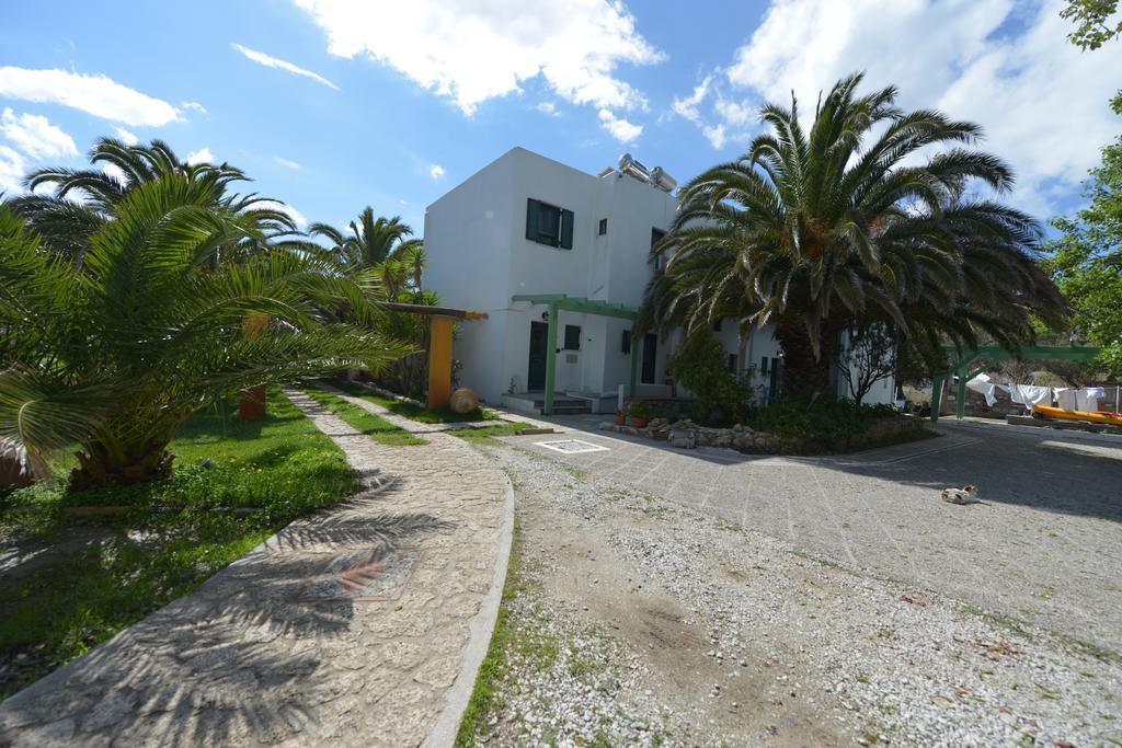 Pegasus Studios & Apartments Skyros Exteriör bild